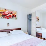 Pipin - Prigradica, Kod Caffe Tempera *