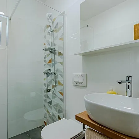 Apartament Pipin - Prigradica, Kod Caffe Tempera Prigradica