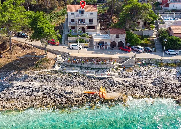 Pipin - Prigradica, Kod Caffe Tempera *