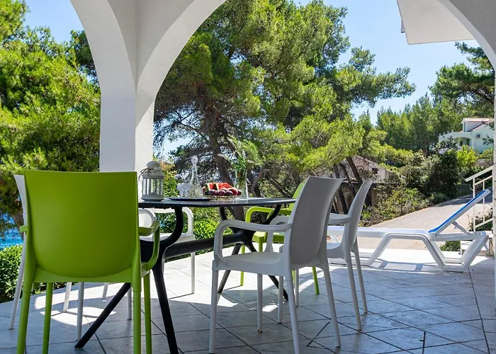 Pipin - Prigradica, Kod Caffe Tempera *