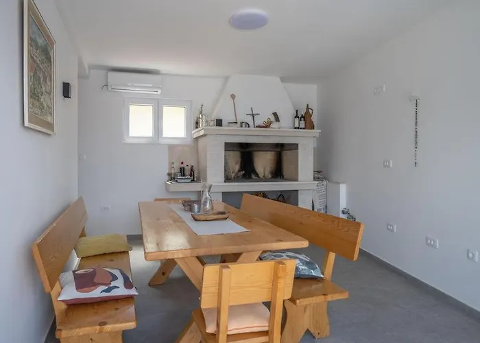 Pipin - Prigradica, Kod Caffe Tempera Apartamento *