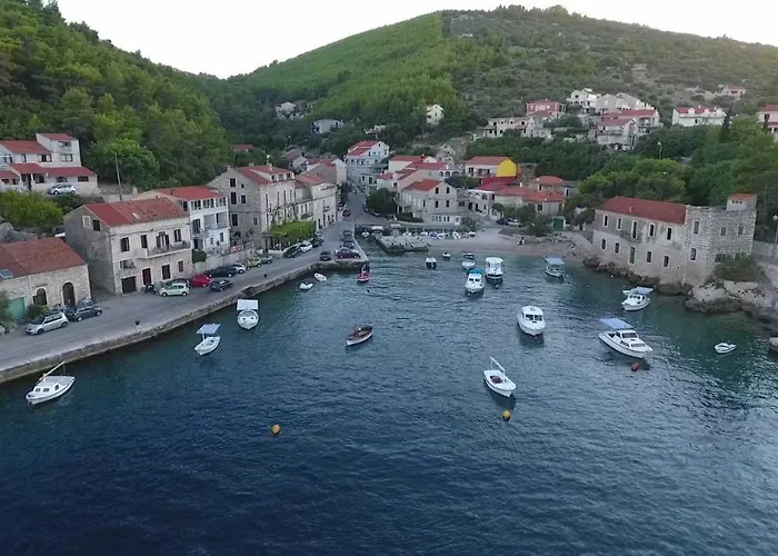 Apartment Pipin - Prigradica, Kod Caffe Tempera